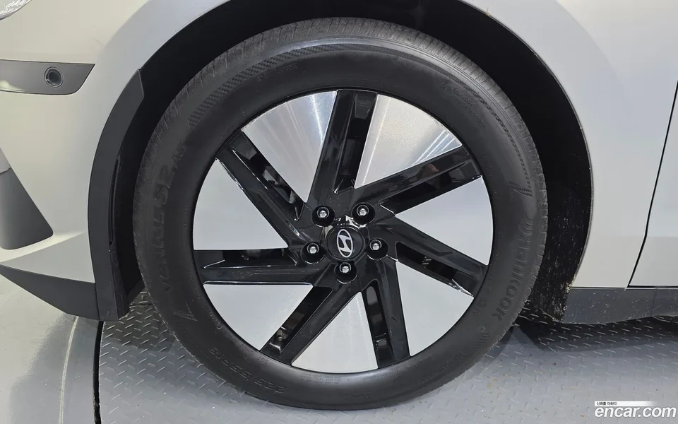 Hyundai Ioniq 6 AWD 2022 — thumbnail 2