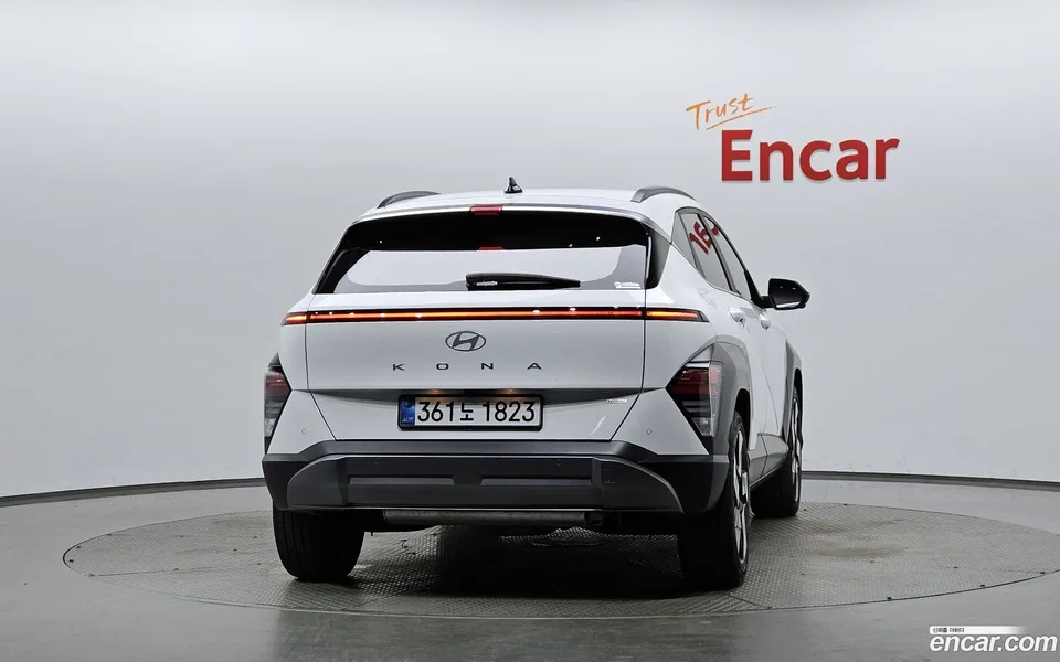 Hyundai Kona 1.6 4WD 2025 — thumbnail 4
