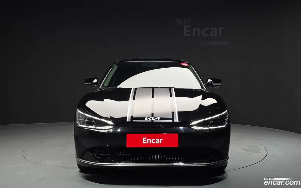 Kia EV6 4WD 2023 — thumbnail 3