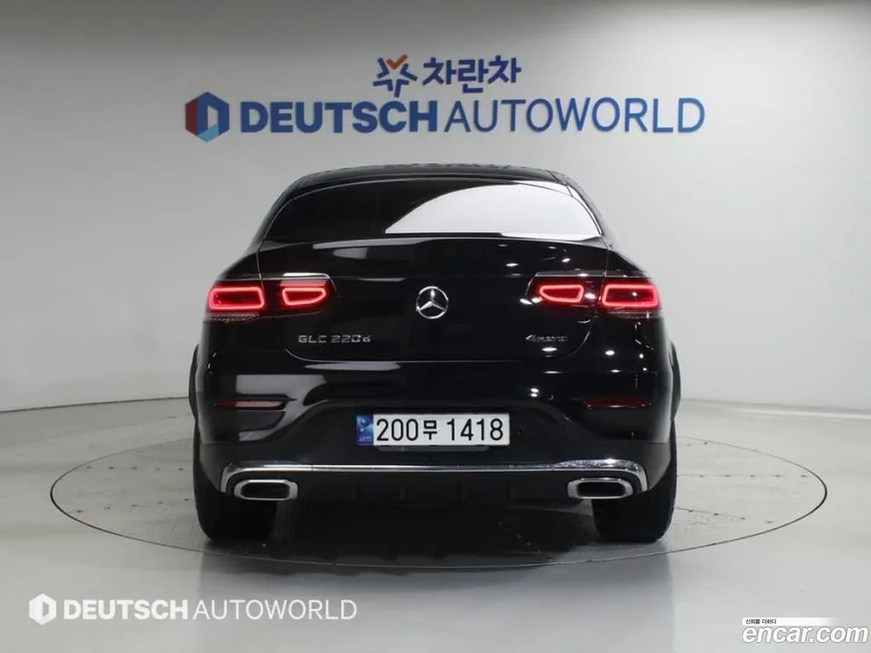 Mercedes-Benz GLC-Class GLC220 d 4MATIC 2023 — thumbnail 4