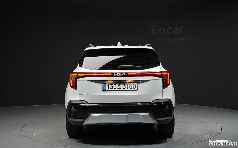 Kia Seltos 1.6 2WD 2023 — thumbnail 4