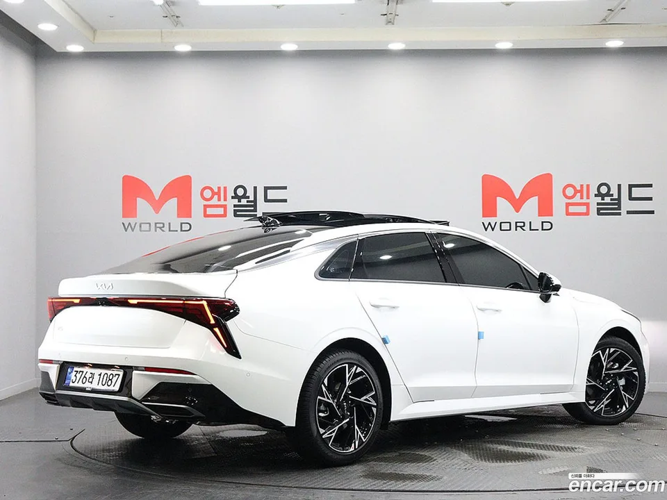 Kia K5 2.0 2026 — thumbnail 4