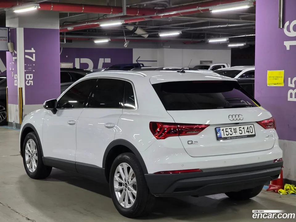 Audi Q3 35 TDI 2022 — thumbnail 3
