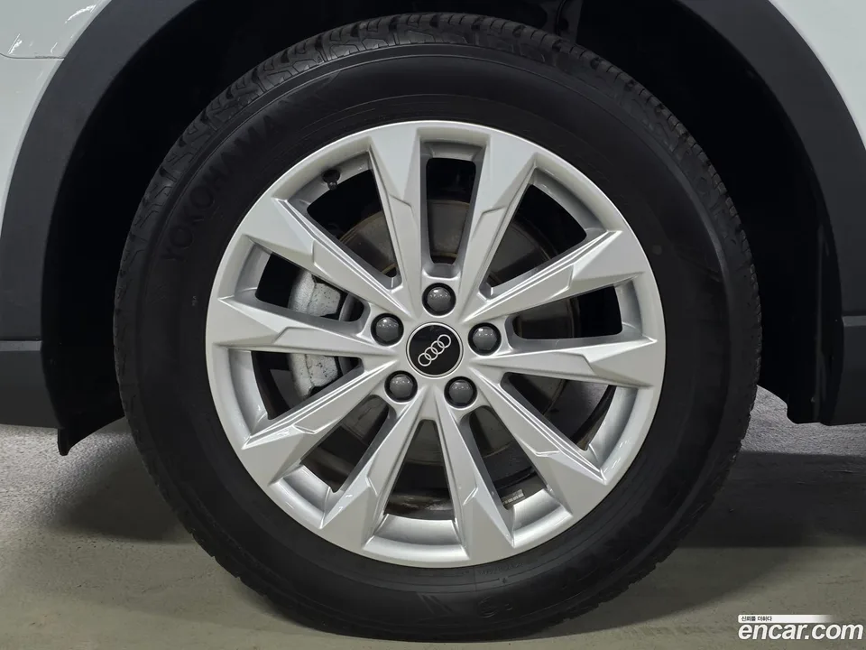 Audi Q3 35 TDI 2022 — thumbnail 5