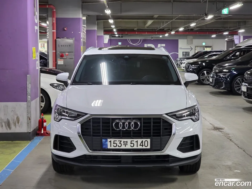 Audi Q3 35 TDI 2022 — photo 1, buy with delivery to Moscow