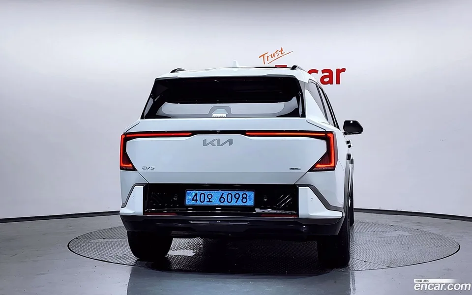 Kia EV5 2WD 2025 — thumbnail 4