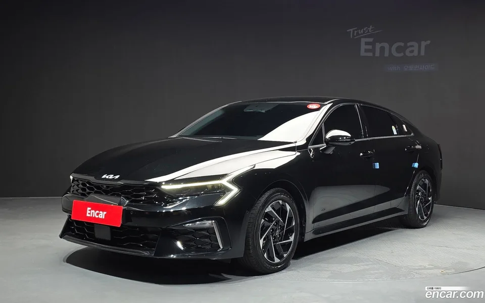 Kia K5 Hybrid 2025 — photo 1, buy with delivery to Moscow