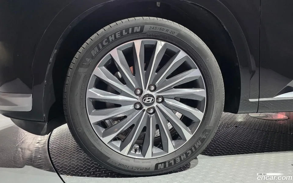 Hyundai Palisade 2.2 2WD 2023 — thumbnail 2