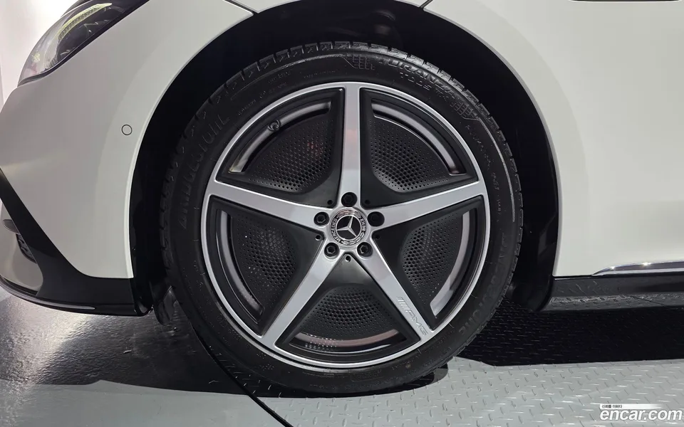Mercedes-Benz EQE EQE350 4MATIC 2023 — thumbnail 2