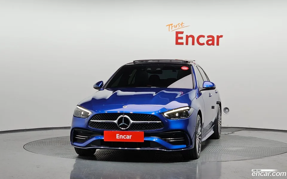 Mercedes-Benz C-Class C300 AMG Line 2022 — thumbnail 3