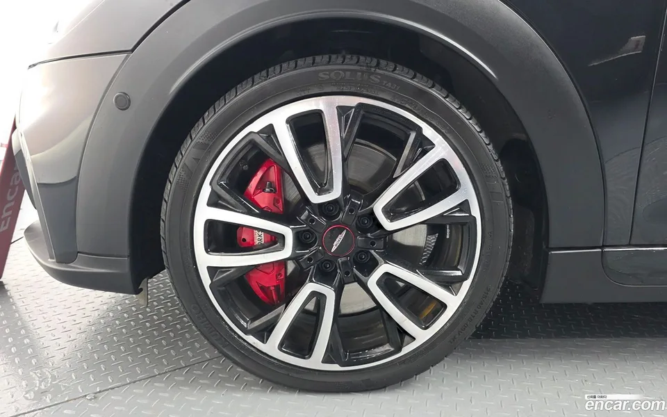 MINI Cooper S JCW 2022 — thumbnail 2