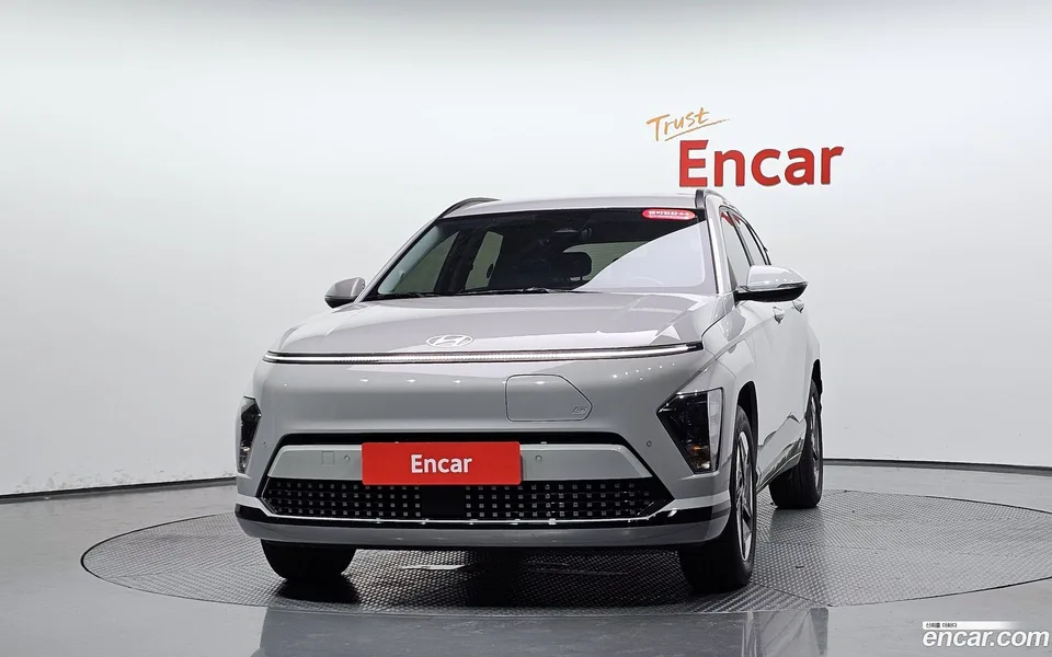 Hyundai Kona Electric 2023 — thumbnail 3