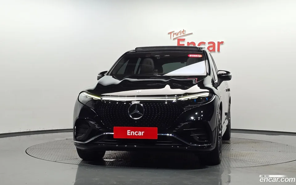 Mercedes-Benz EQS SUV EQS580 4MATIC 2023 — thumbnail 3