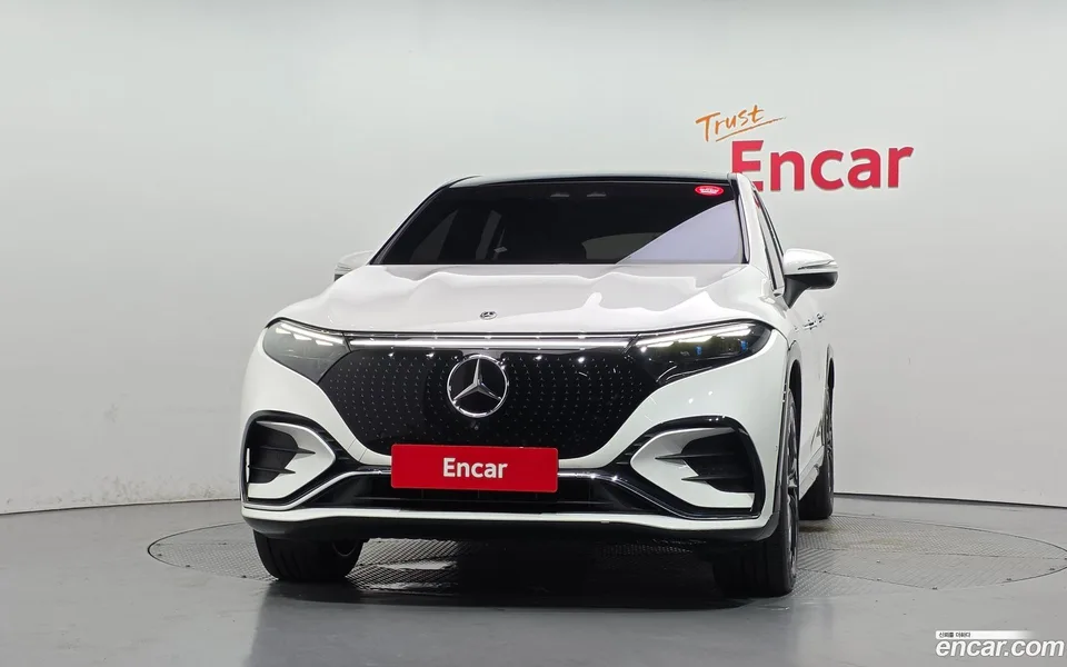 Mercedes-Benz EQS SUV EQS580 4MATIC 2023 — thumbnail 3
