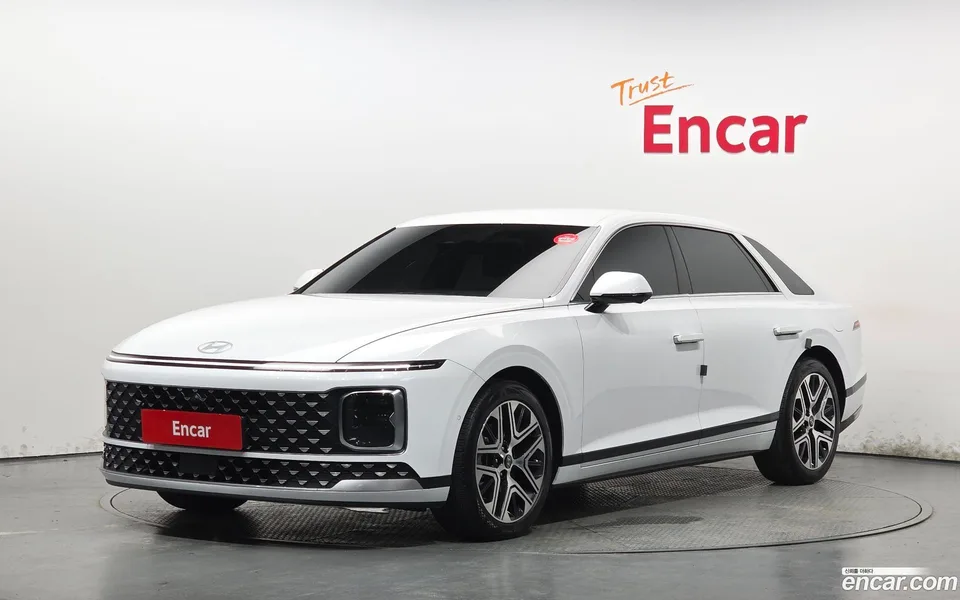 Hyundai Grandeur 2.5 2WD 2025 — photo 1, buy with delivery to Moscow