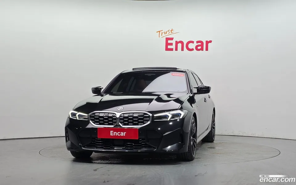 BMW 3 Series M340i 2023 — thumbnail 3