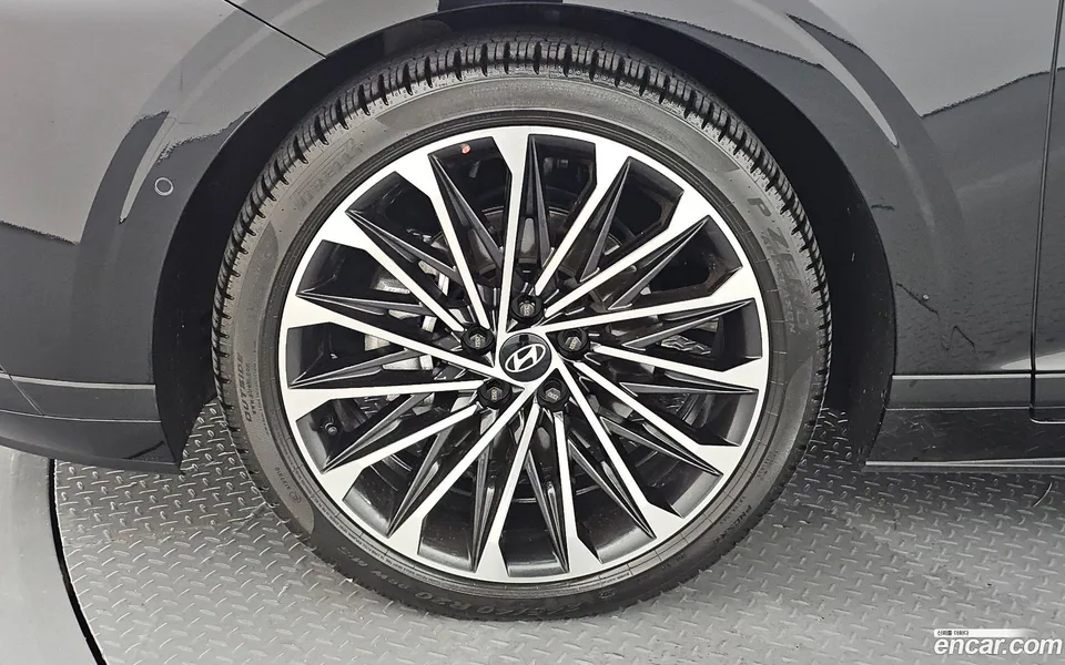 Hyundai Grandeur 3.5 4WD 2025 — thumbnail 2