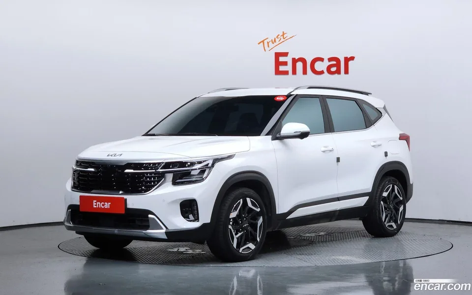Kia Seltos 1.6 2WD 2025 — photo 1, buy with delivery to Moscow