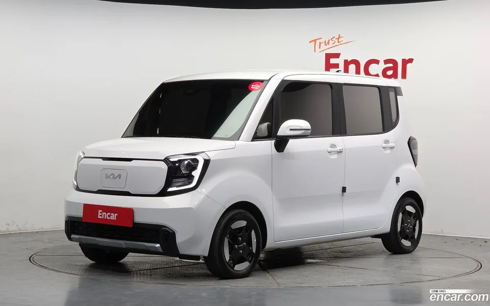 Kia Ray EV 2024 — photo 1, buy with delivery to Moscow
