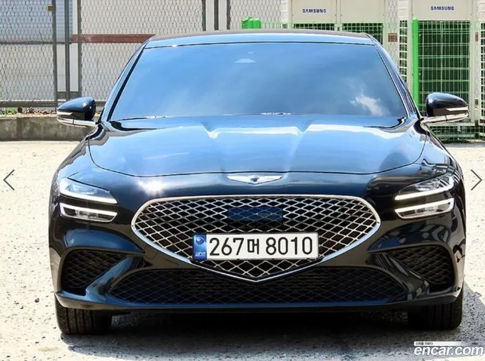 Genesis G70 2.0T 2WD 2023 — photo 1, buy with delivery to Moscow