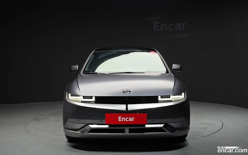 Hyundai Ioniq 5 2024 — thumbnail 3