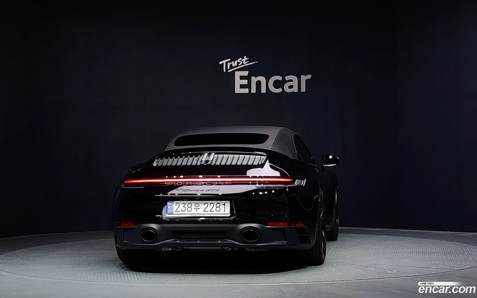 Porsche 911 (992) GTS 2023 — thumbnail 4
