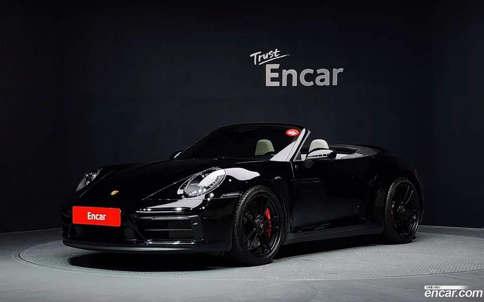 Porsche 911 (992) GTS 2023 — photo 1, buy with delivery to Moscow