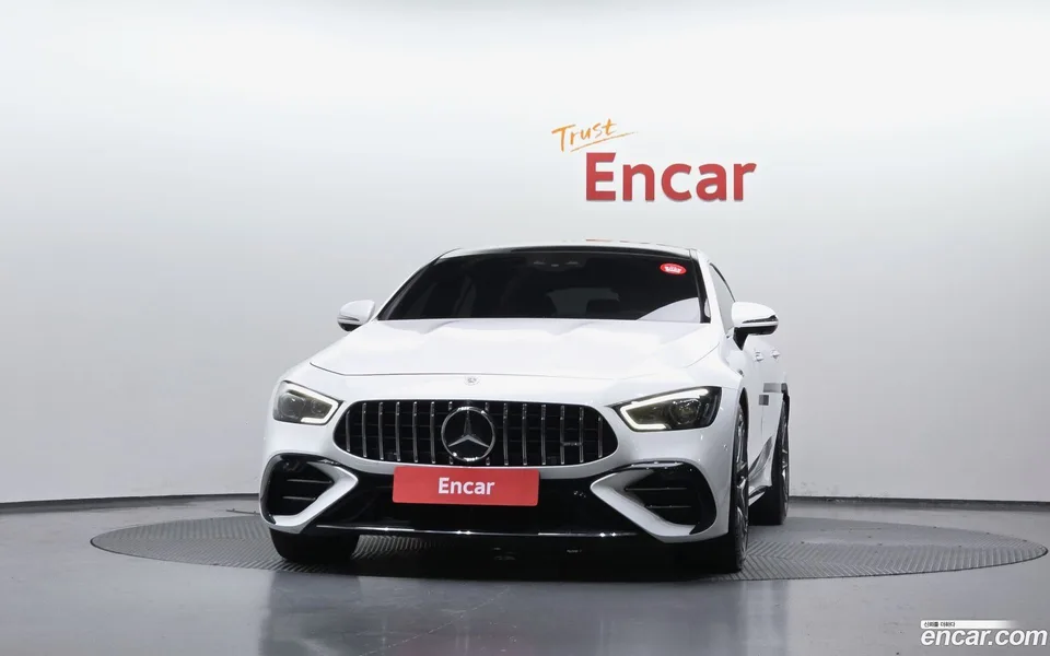 Mercedes-Benz AMG GT 4 43 4MATIC+ 2023 — thumbnail 3