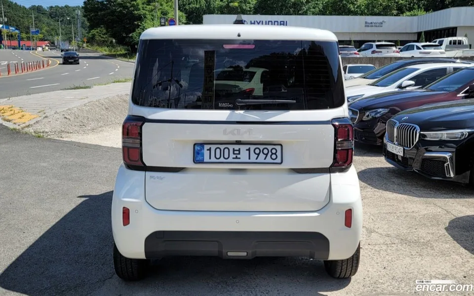 Kia Ray 2023 — thumbnail 4