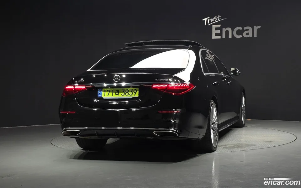 Mercedes-Benz S-Class S500 4MATIC 2024 — thumbnail 4