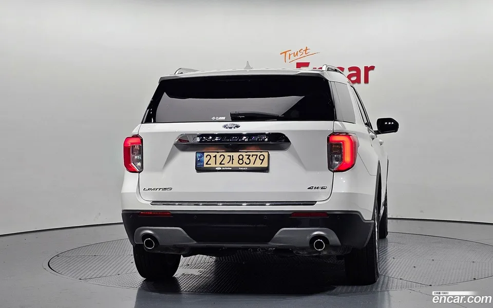 Ford Explorer 2.3 4WD 2022 — thumbnail 4