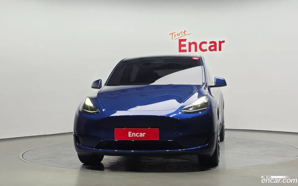 Tesla Model Y RWD 2024 — thumbnail 3
