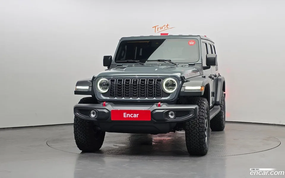 Jeep Wrangler 2.0 4 2025 — thumbnail 3