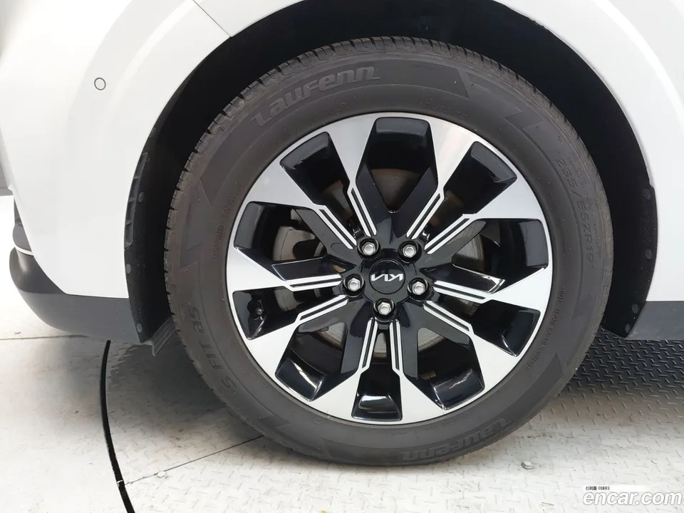 Kia Carnival 9 2022 — thumbnail 5