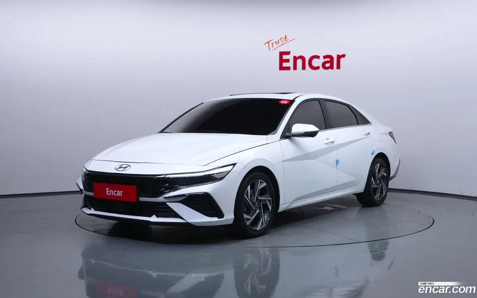 Hyundai Avante CN7 1.6 2023 — фото 1, купить с доставкой в Москву