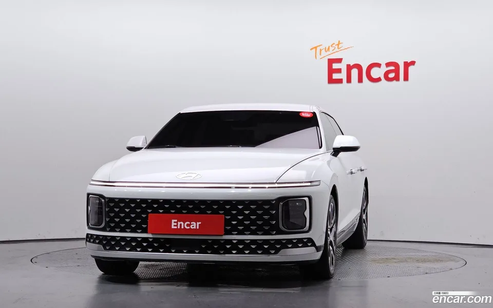 Hyundai Grandeur Hybrid 2024 — thumbnail 3