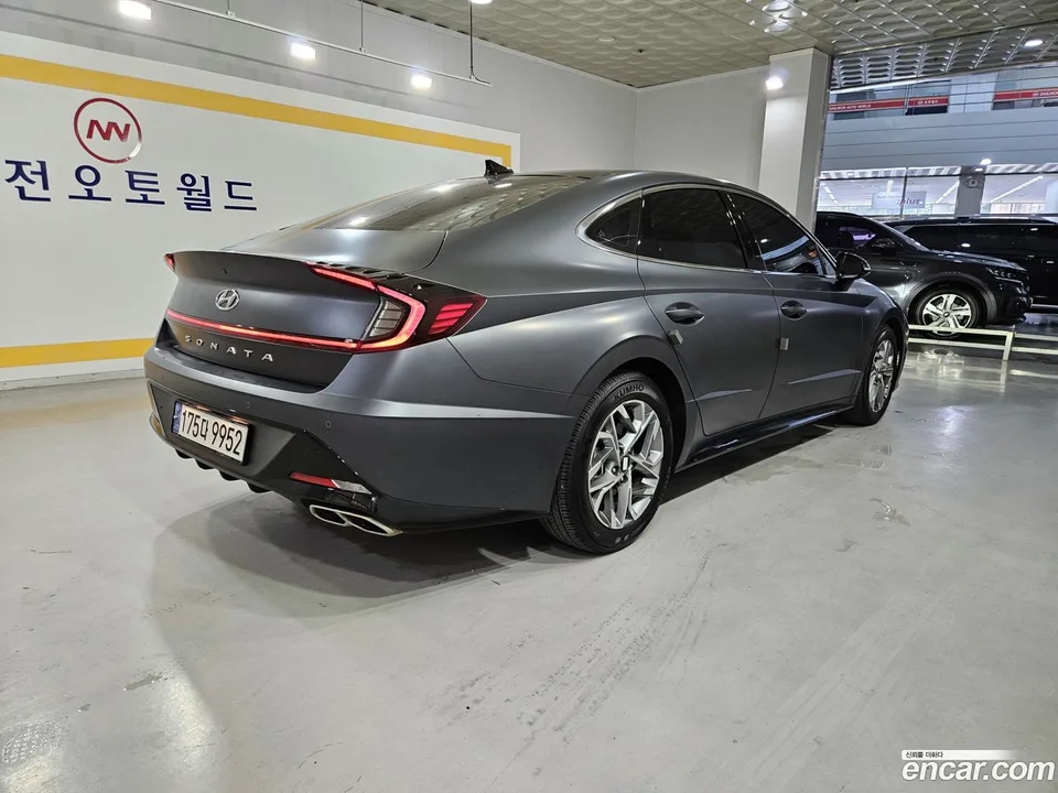 Hyundai Sonata 1.6 2022 — thumbnail 4