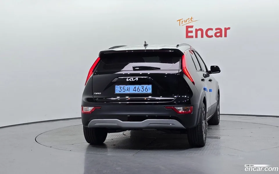 Kia Niro EV 2023 — thumbnail 4