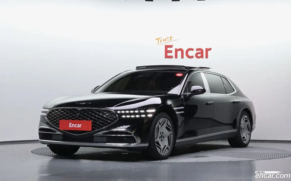 Genesis G90 3.5 e-S/C AWD LWB 2023 — photo 1, buy with delivery to Moscow