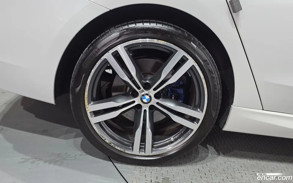 BMW 6 Series GT 630i xDrive M 2024 — thumbnail 2