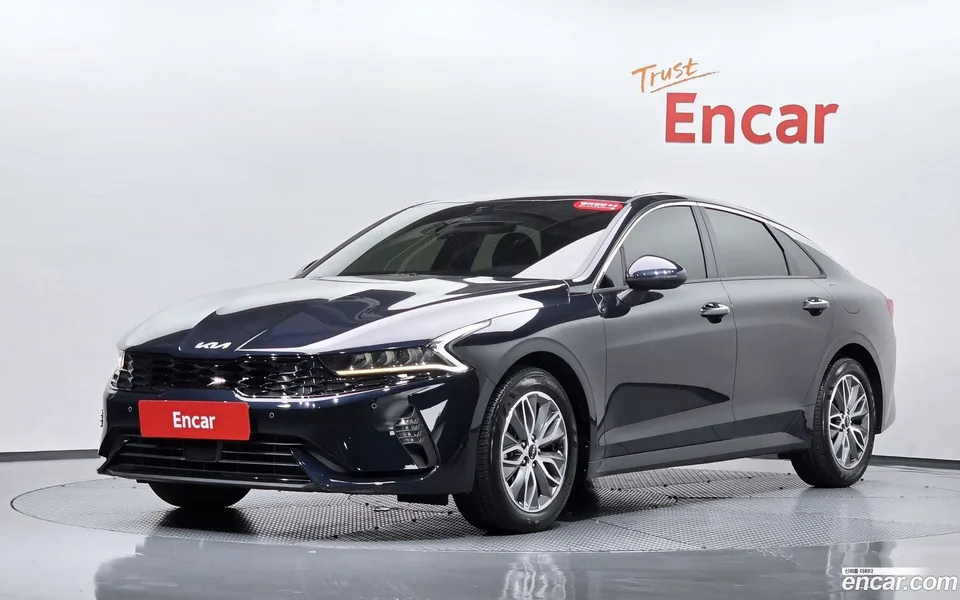 Kia K5 Hybrid 2022