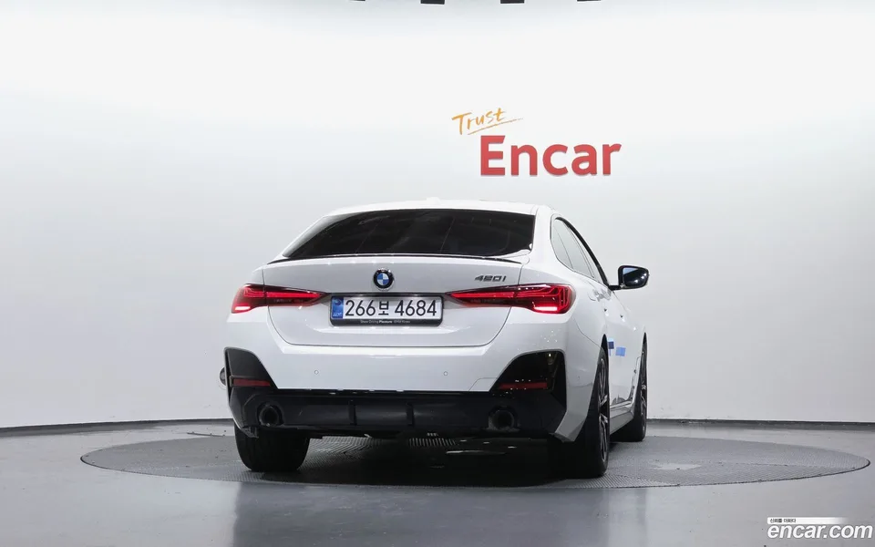 BMW 4 Series 420i M 2026 — thumbnail 4