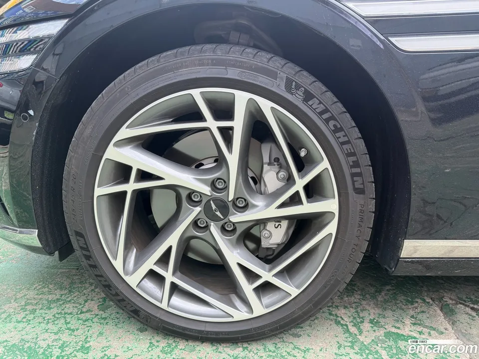 Genesis G90 3.5 AWD 2023 — thumbnail 4