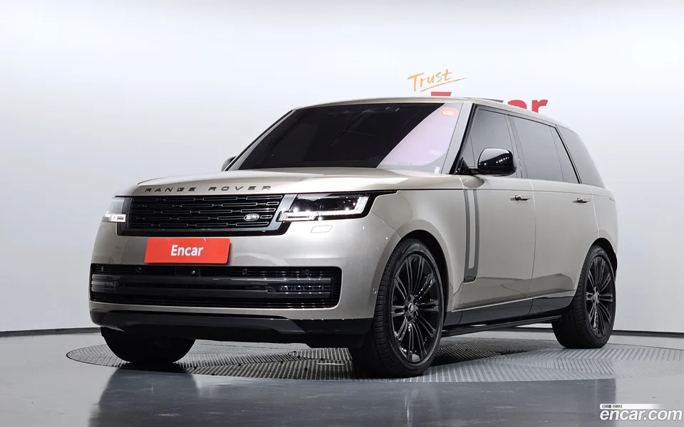 Land Rover Range Rover P530 AB LWB 2023 — фото 1, купить с доставкой в Москву