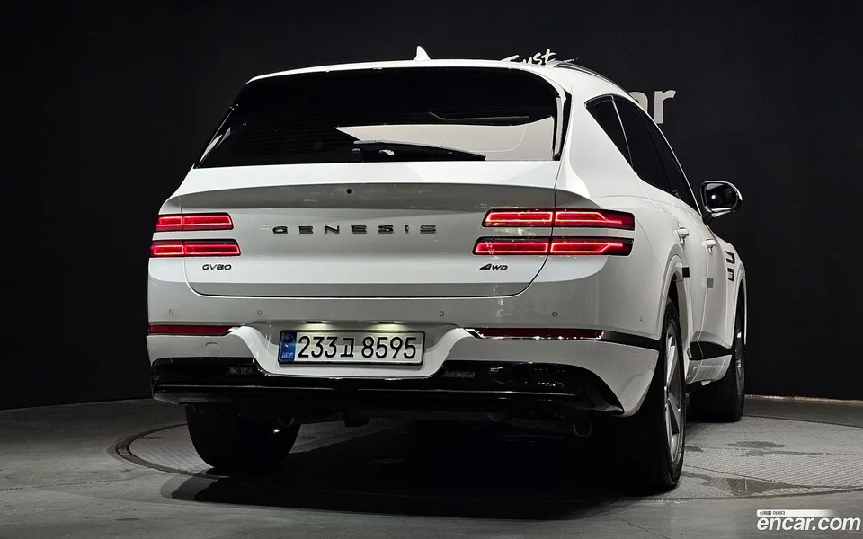 Genesis GV80 3.0 AWD 2023 — thumbnail 4
