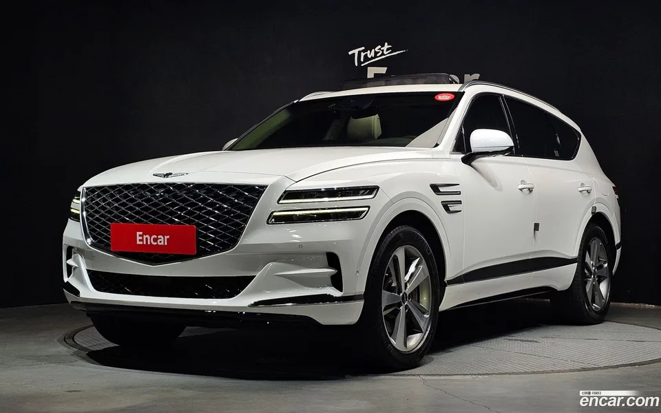 Genesis GV80 3.0 AWD 2023 — photo 1, buy with delivery to Moscow