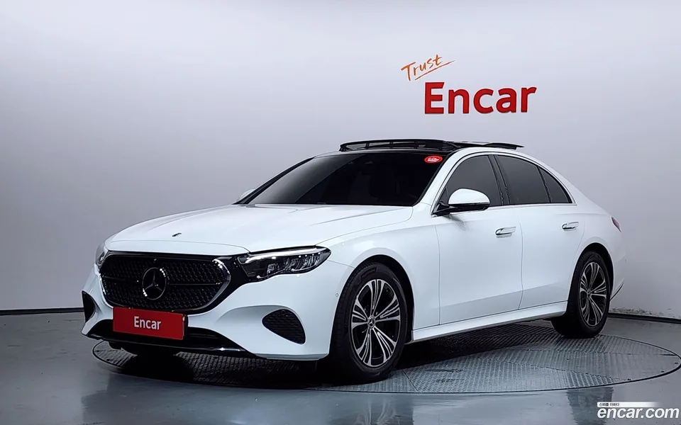 Mercedes-Benz E-Class E200 2024 — photo 1, buy with delivery to Moscow