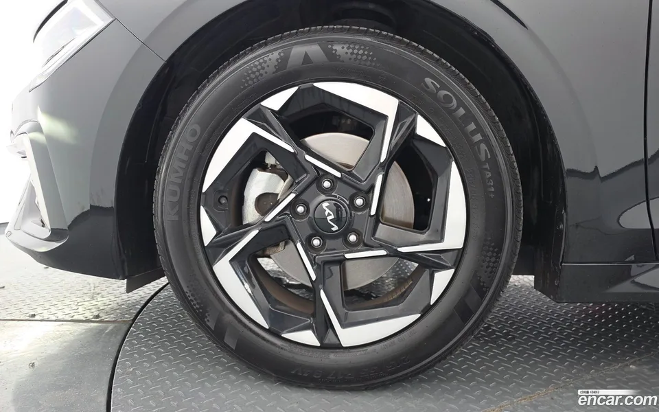 Kia K5 2.0 2024 — thumbnail 2