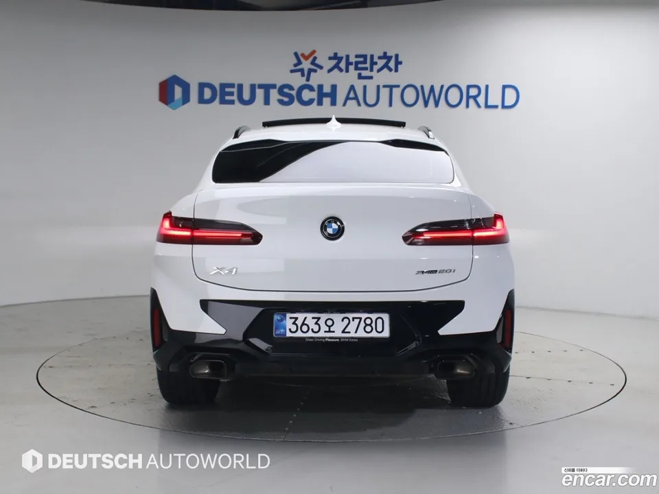BMW X4 xDrive20i M 2025 — thumbnail 4