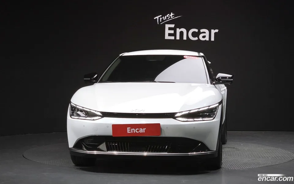 Kia EV6 4WD 2024 — thumbnail 3
